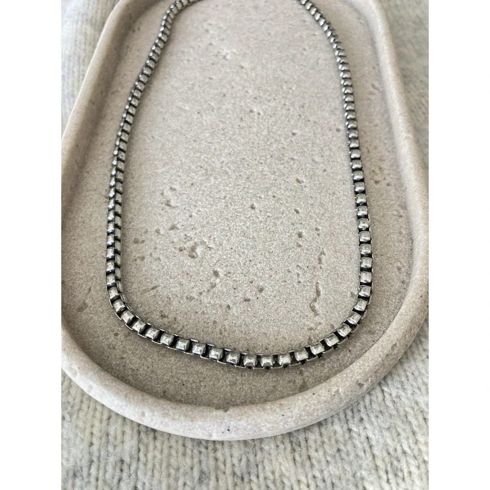 Silver Tone Square Link Tennis Necklace Collar Minimalist‎ Classic Elegant